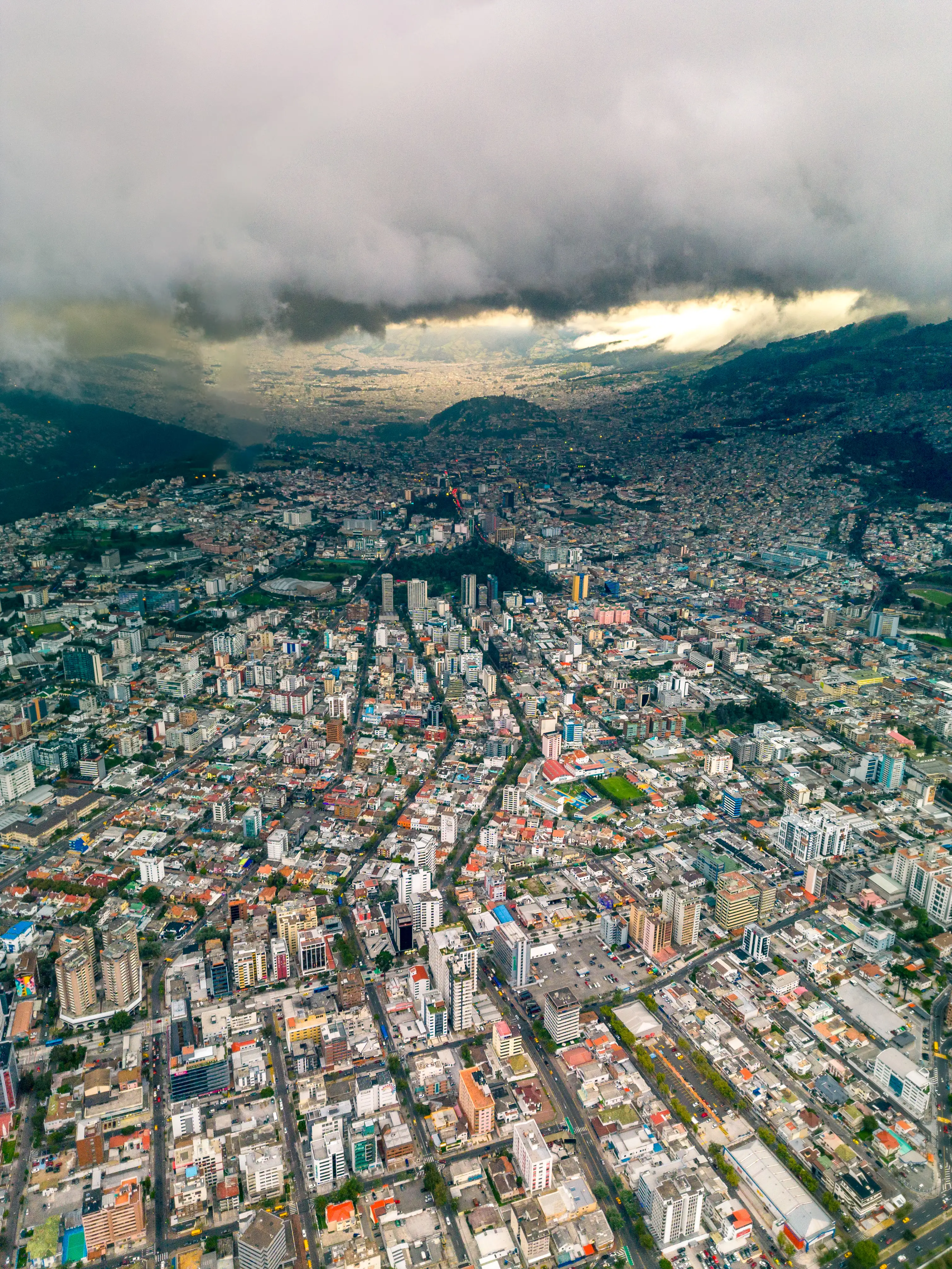 Arrive - Night in Quito by Ecuatraveling