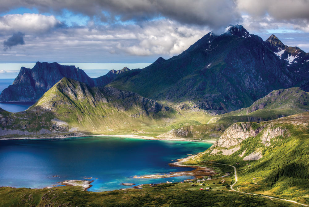 Lofoten - Offersøykammen by Ecuatraveling