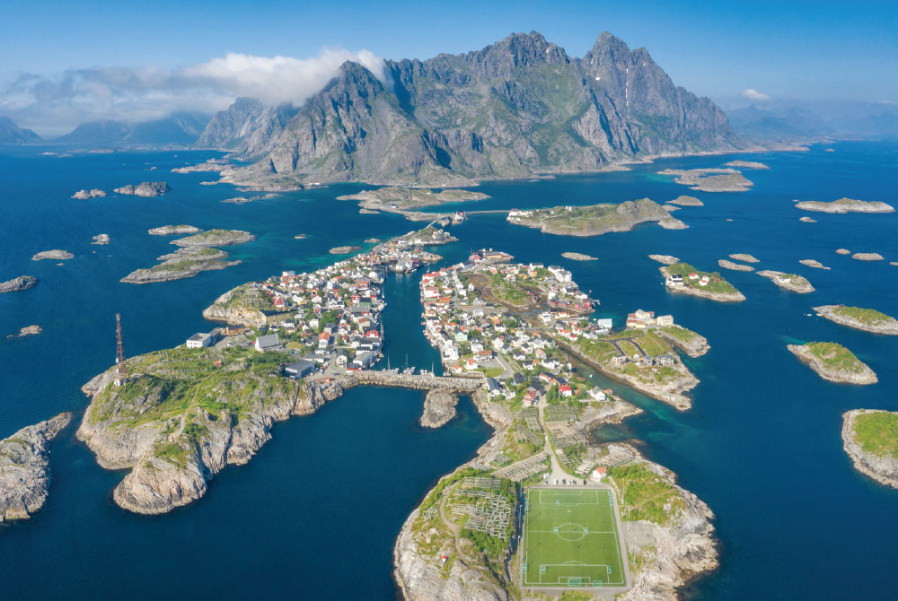 Lofoten - Svolvær Highlights by Ecuatraveling